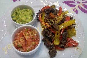 Fajita (Meksika Yemeği)